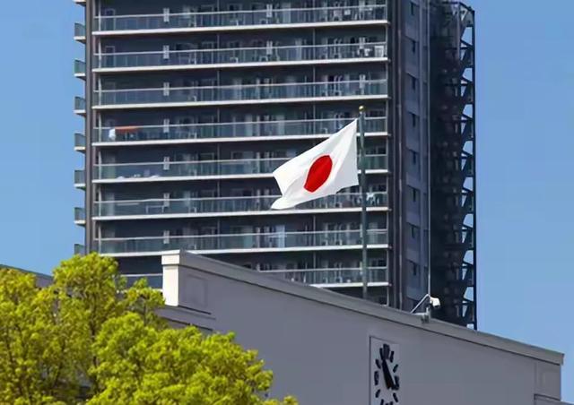 日本砸560亿破坏北京阅兵，中方军报下场，话只说一遍，日本听清
