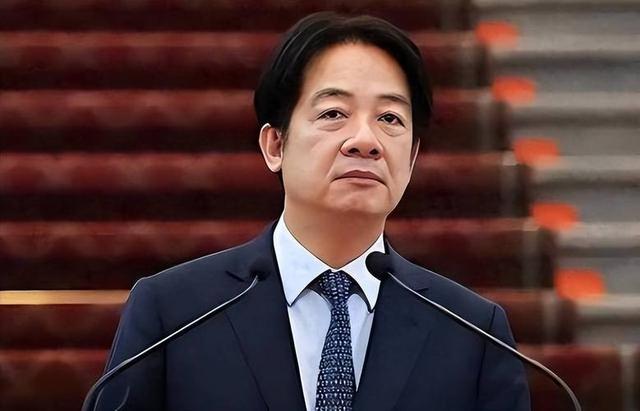 特朗普张口就要3000亿！“弃台”前要坑把大的，赖清德不答应不行