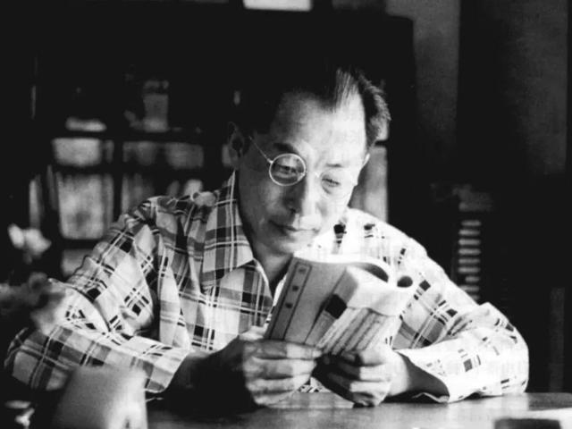 张学良软禁时真实生活，奢华至极，完全不像囚徒生活！