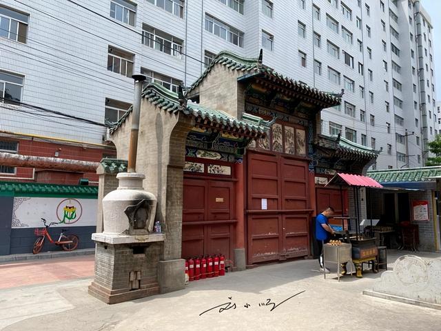 兰州竟然也有“文殊院”？本地人称左营庙，藏在巷子里少有人知