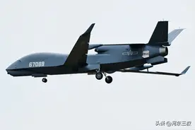 珠海航展惊喜不断，无侦7自行飞抵，歼35将进行飞行表演图片