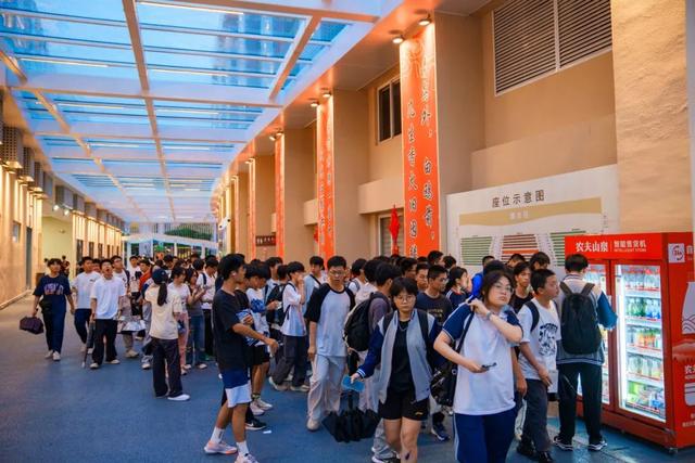 课本里的双世遗武夷山就在面前？「月映武夷」研学颠覆了我的暑假认知！