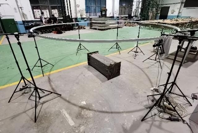 助力空港蝶变！济南遥墙机场交通枢纽中心封顶