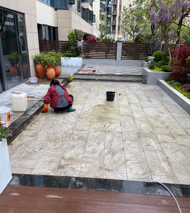 为啥越来越多人开始“逃离别墅”？销售说出了大实话，太真实了