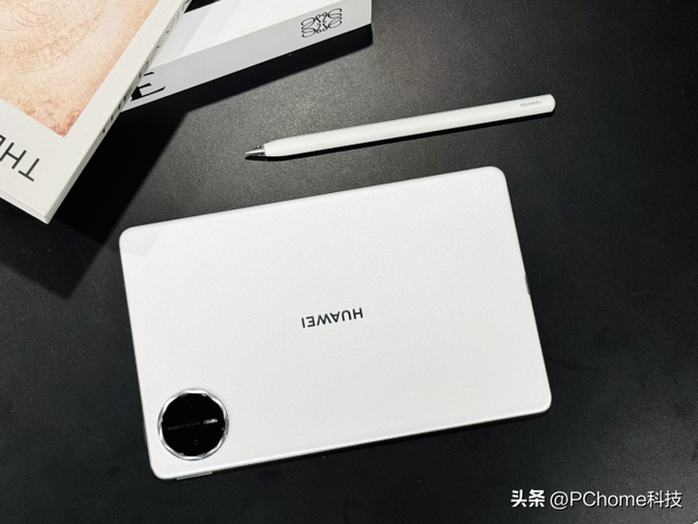 华为MatePad Mini评测：“轻薄”与“全能”可以兼得