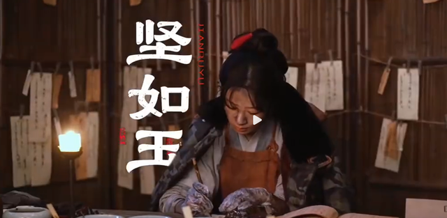 央媒发文！33岁杨紫高调官宣喜讯，网友：恭喜，终于等到了这一天