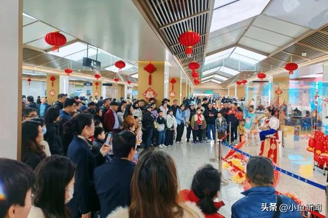 乘着地铁闹元宵,苏式精彩不断档!