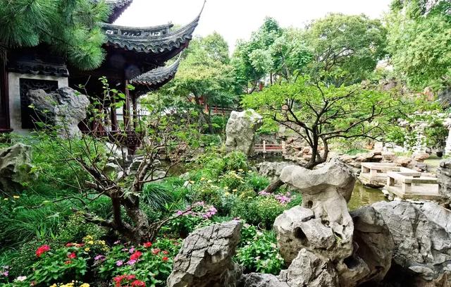 杭州唯一保存完好的私家园林,它紧邻西湖,游客却很少
