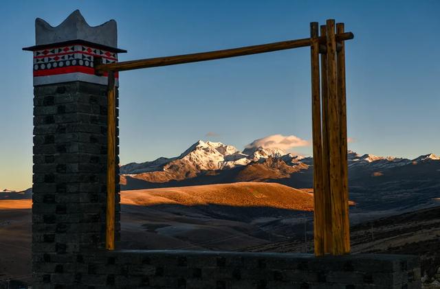 如果有时间，走一次川西顶级路线，1次深度体验胜过10次旅游！