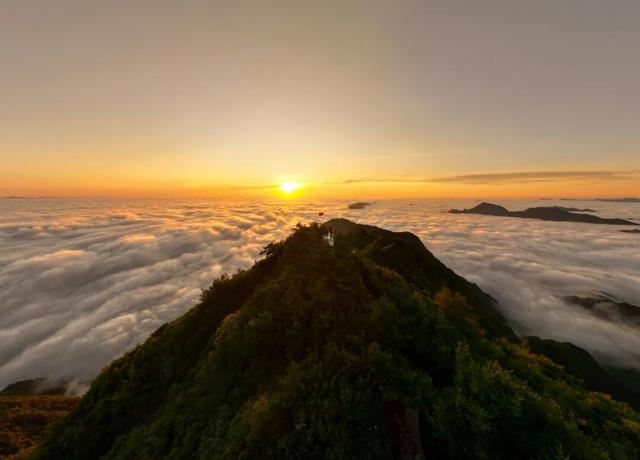 来青龙山过个“山系国庆”｜这里的风不吵，云很慢，秋天刚好