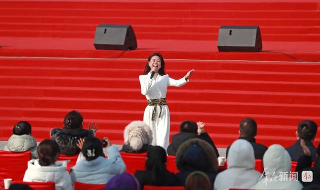 这场演出，精彩！