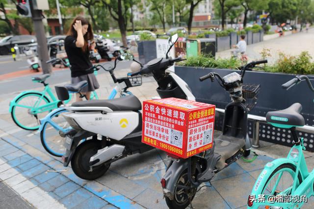 国庆期间，就在无锡长江路上扫个街，曾经的热闹不再
