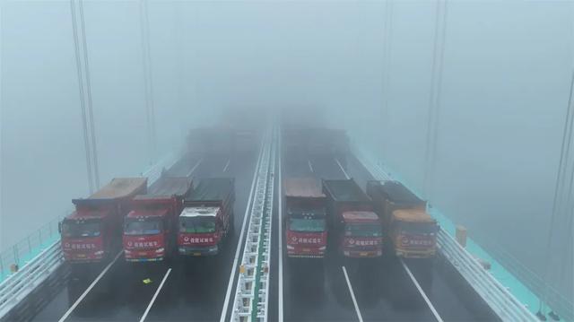 花江峡谷大桥完成第二次荷载试验 通车进入倒计时