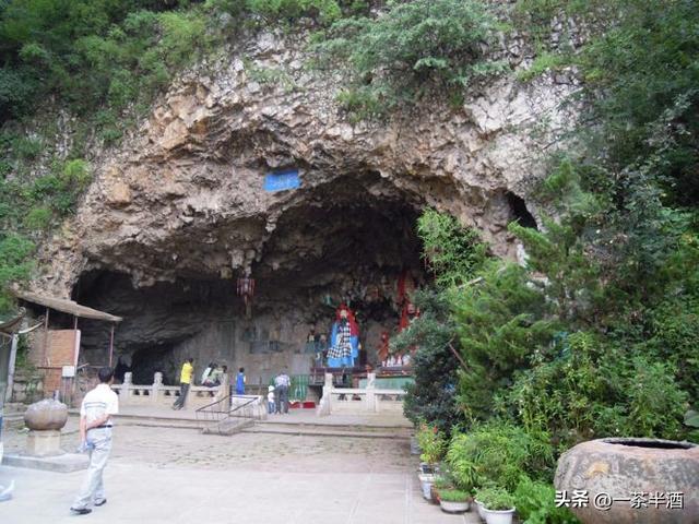 自驾营地：云南昭通市免费床车房车自驾露营地停车场主要景点美食