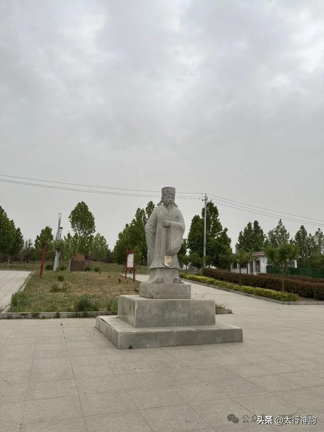 河南林州老家，小镇的早晨