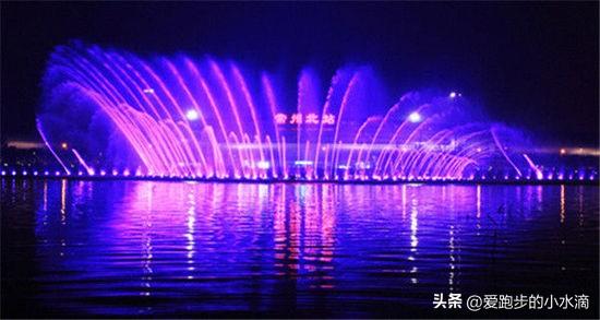 常州新龙湖音乐喷泉：水影之间的科技与浪漫