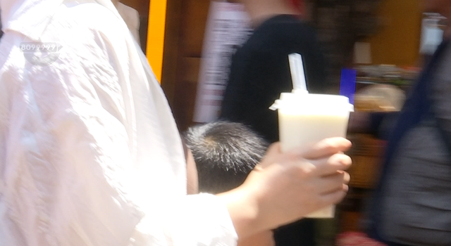 外卖平台奶茶 “0元购”，把自己喝进了医院？这怨谁？