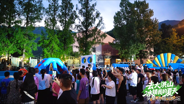 随州夏日文旅—— 创意活动“打擂台” 清凉“水战”搅热市场