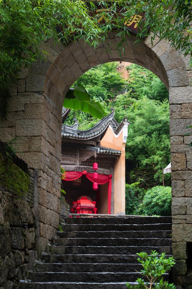 望仙谷——望穿山谷，何日成仙？