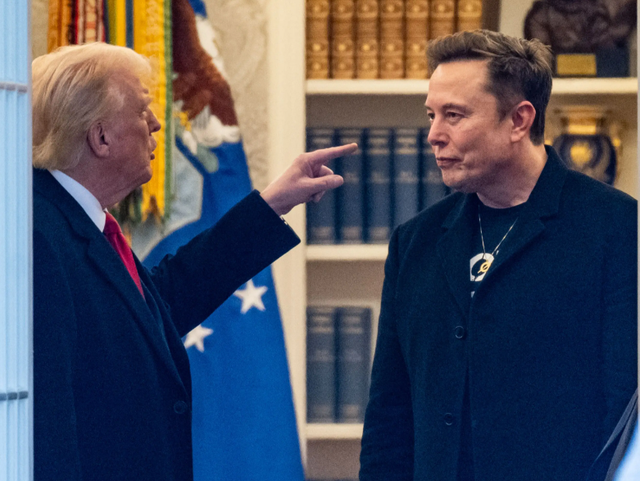 马斯克身价近7000亿美元，明年有望破万亿，与川普和好是发财关键
