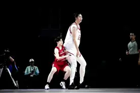 张子宇父母身高曝光！父亲2.13米，母亲1.98米，培养女儿3种爱好图片
