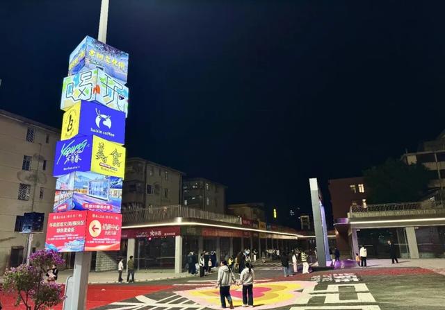 怀集新天地二期夜光首秀!3D水幕、古树星辰,你打卡了吗?