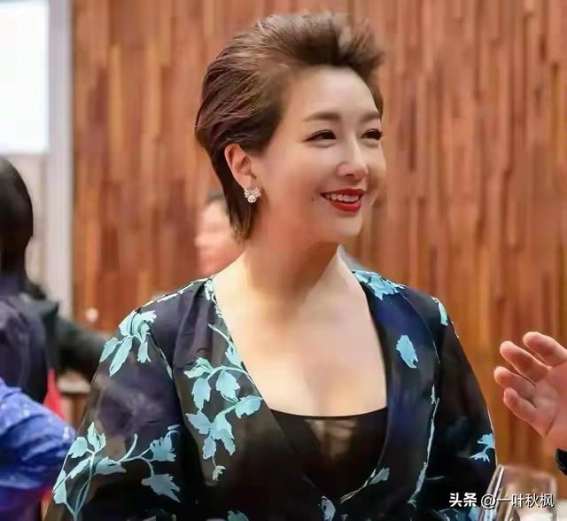 中国最丰满的6位女星，美的各有千秋，她们的身材也太犯规了！