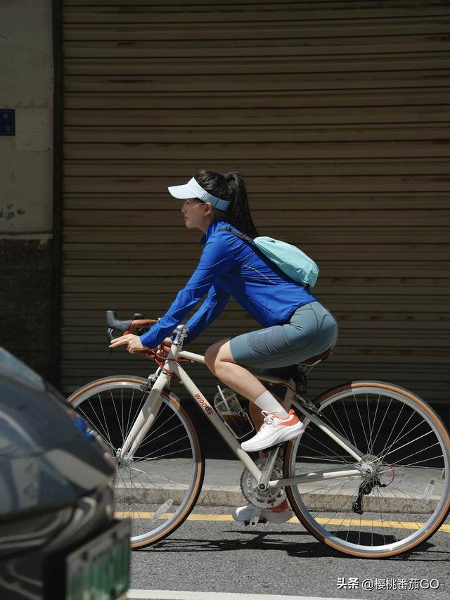 城市到海边不过几公里的自由