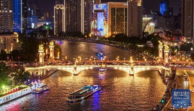 夜幕下的海河，绝美！