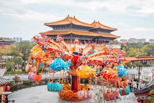 清明上河园：全国教师 全部免费 教师节快乐