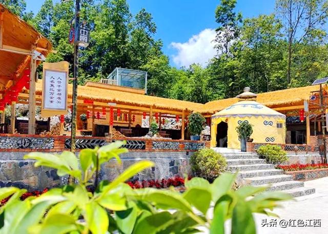 巴东云上土店记：一座零碳村的绿色诗行