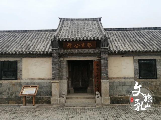 法润乳山，山海律动｜在红色与自然的交响里，读懂一座城的温度