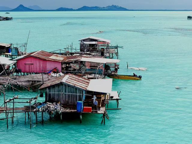 彩色旅图｜28小时飞到仙本那，仿佛又回国，到处中文标志中国话