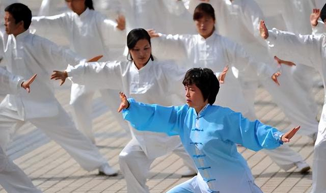 提醒：千万注意，公园练太极拳的这一种人！