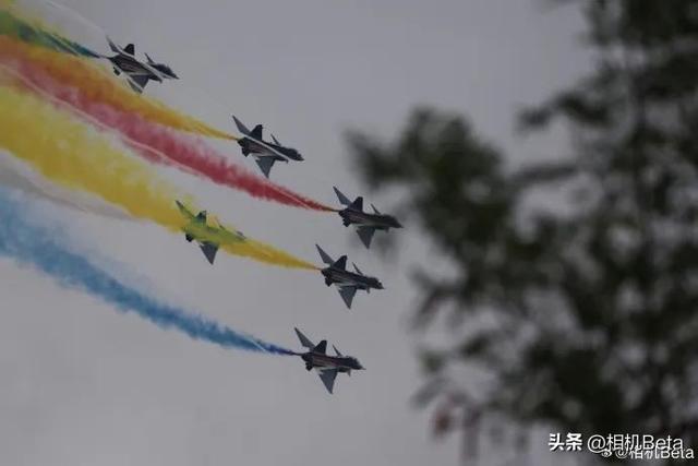 佳能 “5” 系 20年传奇…聊聊你印象最深的是哪款？