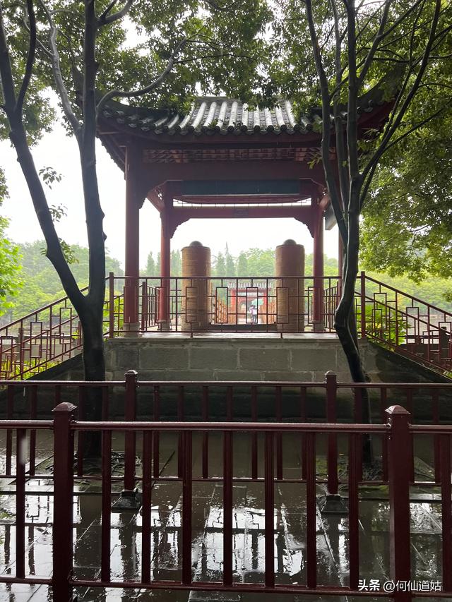 都江堰离椎公园