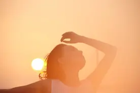 晚年幸福的女人，都过了这一关，不管你有没有孩子（中年必看）图片