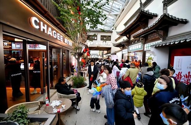 天天有展演 处处有惊喜！来江南水街 “攒劲”的节目等你嗨