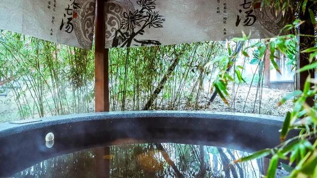 不说了，我真的要去“泡汤”了.o°•.°•O.o°•.°