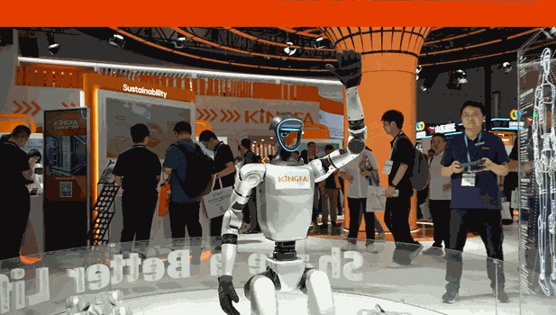 全球首个人形机器人运动会来了！笑点太密集，根本看不过来！