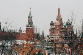 我在俄罗斯卖中国车：从暴富到内卷，疯狂的大冒险图片