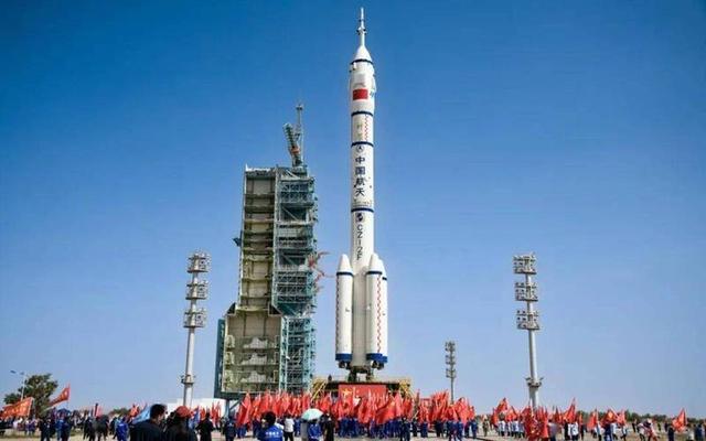 神舟飞船首次遭遇碎片撞击？中国为这一天已准备多年