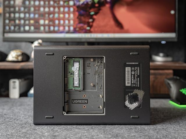 告别iCloud等网络云盘，用绿联DXP4800轻松打造个人私有云存储