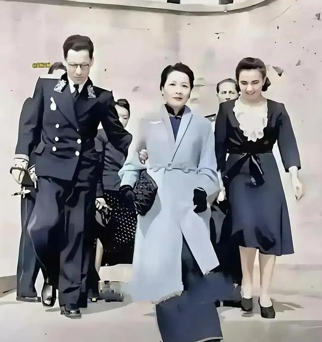 这是宋美龄年轻时的真实样貌	，不是演员饰演，是货真价实的老照片