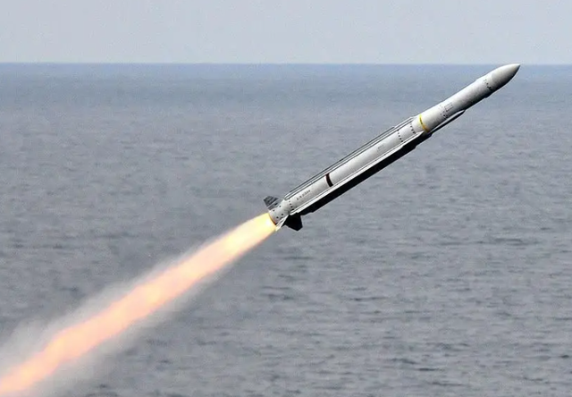 美国兵推结果：中美开战7天后4万解放军阵亡，美10多个基地损毁