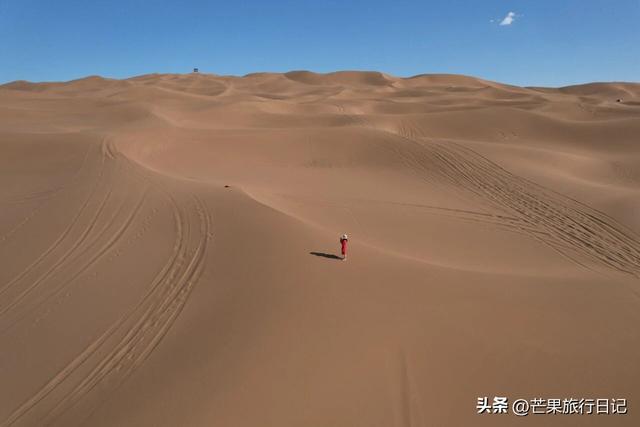 新疆的这座城市，地处荒漠干旱贫瘠，却出了四个世界级景点