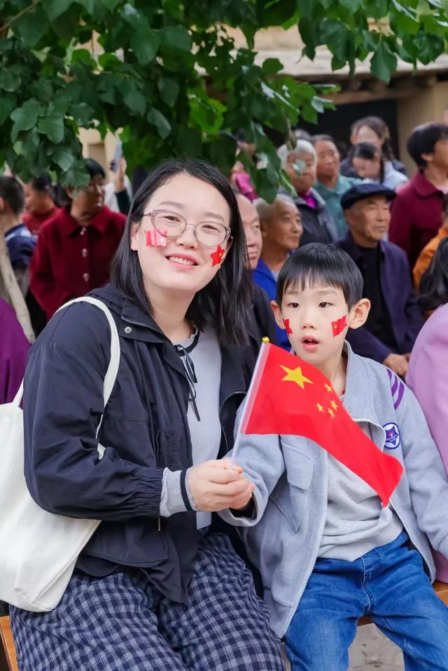 玩味石楼国庆，哪一张图住进了你的心里？（留村篇）