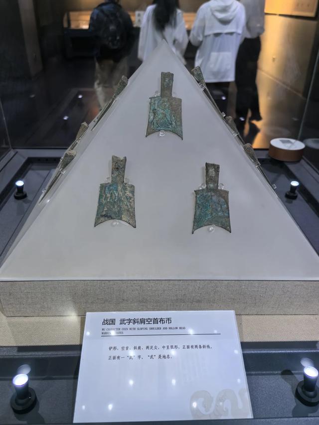 游览河南安阳中国文字博物馆，了解中国文字的发展