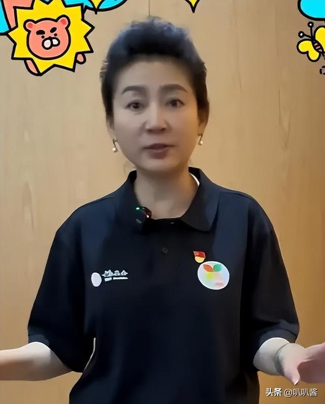 “余生好好走”，57岁央视主持王小丫，曾在病床上的留言引人泪目