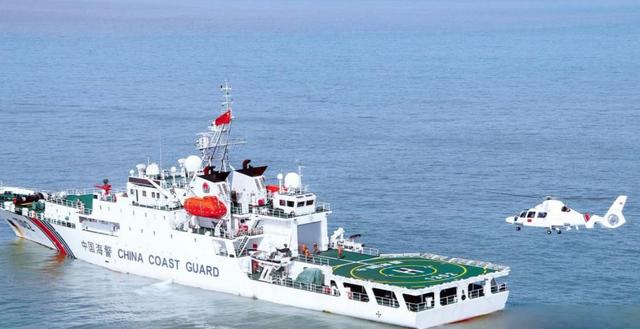 中方发出最后通告后	，不到24小时，中日舰艇正面交锋，石破茂警告